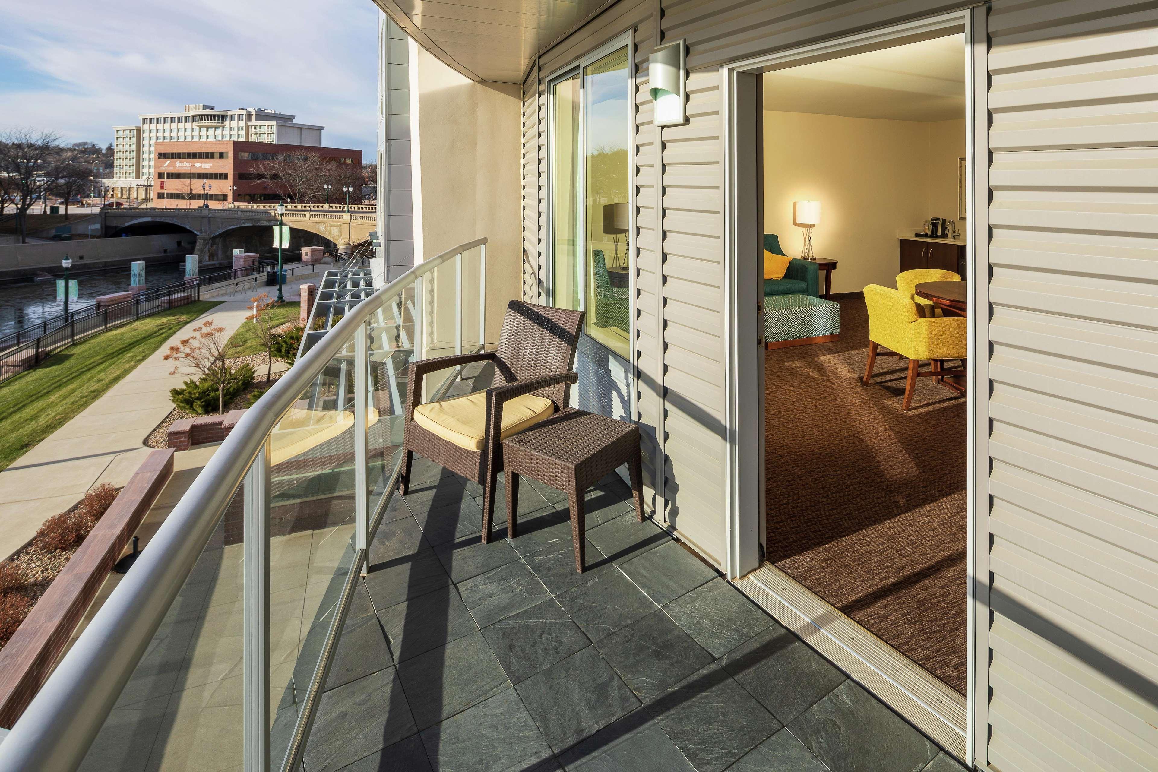 Hilton Garden Inn Sioux Falls Downtown Exterior foto